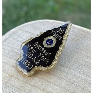 Vintage Lions Club Lapel Pin 35 Years Syosset New‎ York 20-KS 1983 Tree
